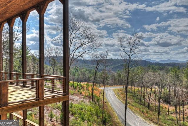 386 Mountain Laurel Ridge, Mineral Bluff, GA 30559