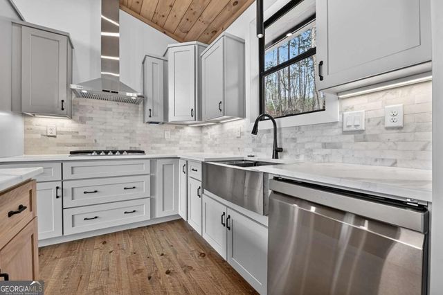 386 Mountain Laurel Ridge, Mineral Bluff, GA 30559