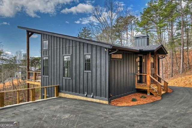 386 Mountain Laurel Ridge, Mineral Bluff, GA 30559