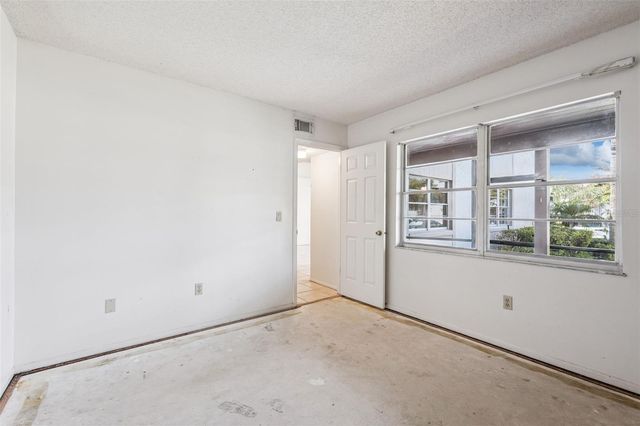 93 WINDTREE LANE 102, Winter Garden, FL 34787