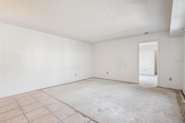93 WINDTREE LANE 102, Winter Garden, FL 34787