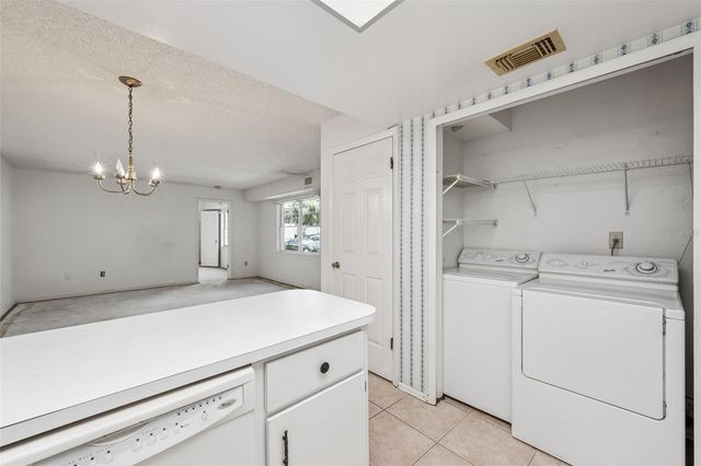 93 WINDTREE LANE 102, Winter Garden, FL 34787