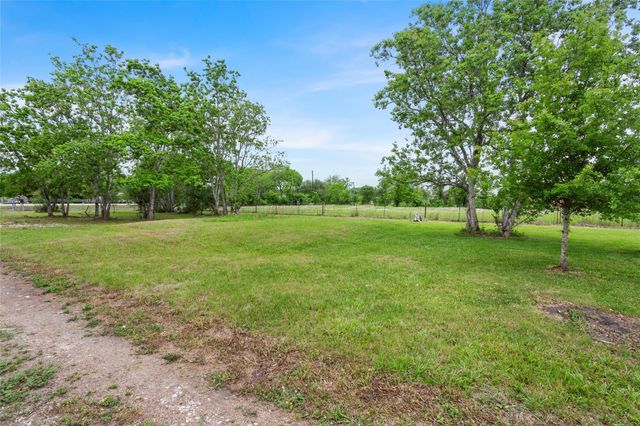 3650 Rivers Road, Pearland, TX 77578