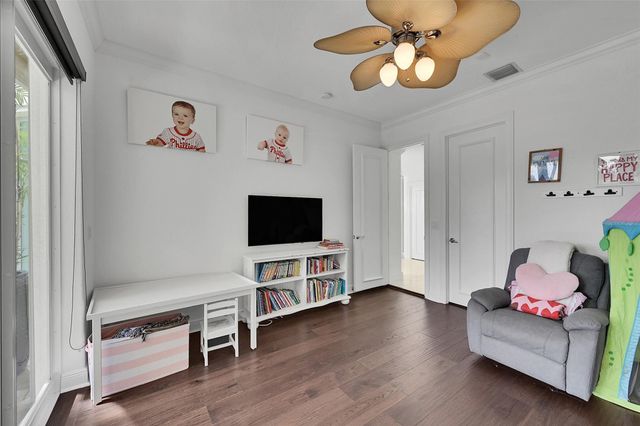 35 Fort Royal Island, Fort Lauderdale, FL 33308