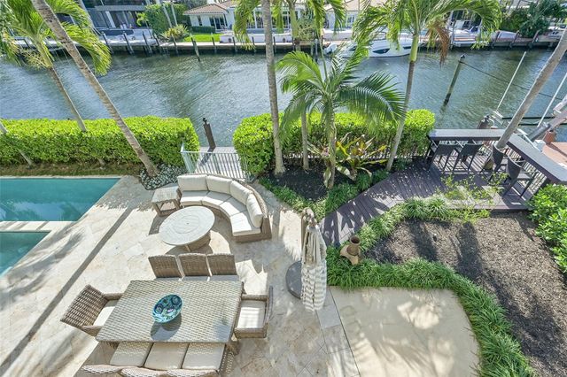 35 Fort Royal Island, Fort Lauderdale, FL 33308