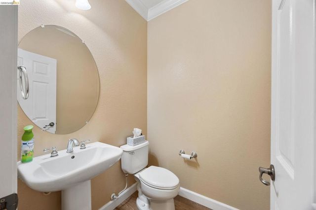 738 Solitude Dr, Oakley, CA 94561