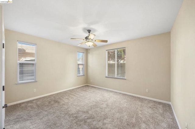 738 Solitude Dr, Oakley, CA 94561