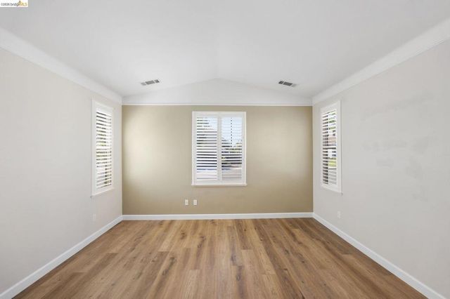738 Solitude Dr, Oakley, CA 94561