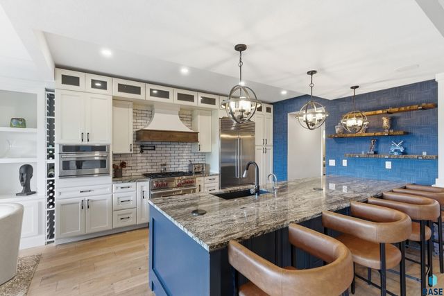 2913 S Ridgeview Way Way, Sioux Falls, SD 57105