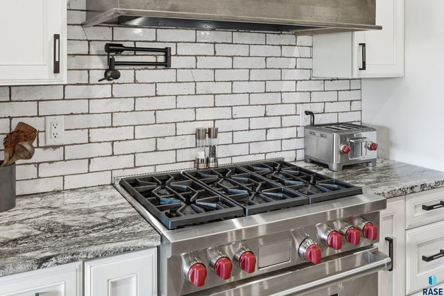 2913 S Ridgeview Way Way, Sioux Falls, SD 57105