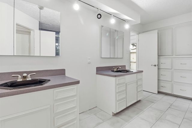 22923 Tomball Cemetery Road, Tomball, TX 77377