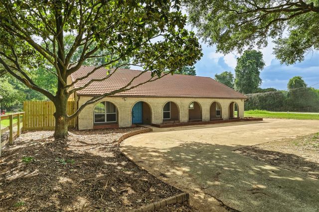 22923 Tomball Cemetery Road, Tomball, TX 77377