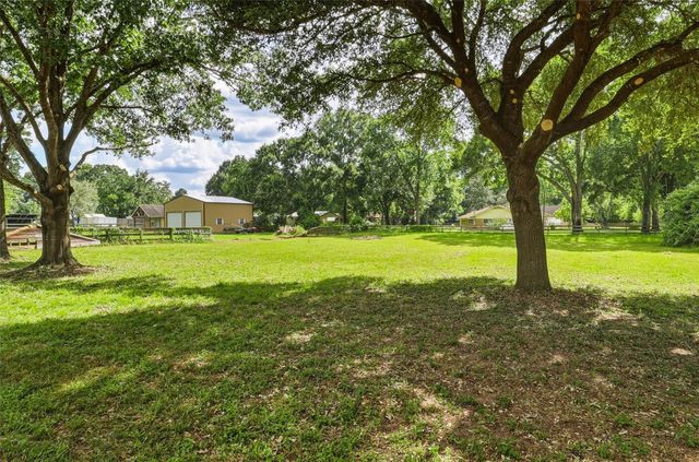 22923 Tomball Cemetery Road, Tomball, TX 77377