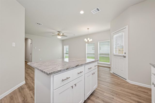 520 Emerald Thicket Lane, Houston, TX 77336