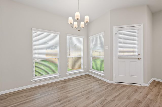 520 Emerald Thicket Lane, Houston, TX 77336