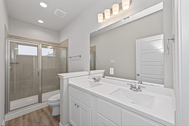 520 Emerald Thicket Lane, Houston, TX 77336
