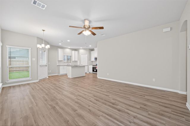 520 Emerald Thicket Lane, Houston, TX 77336