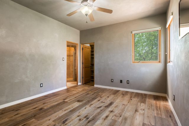 9 W Alary Lane, Corrales, NM 87048