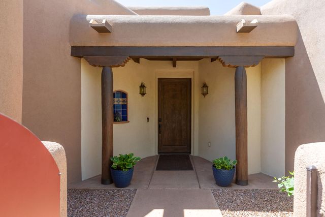 9 W Alary Lane, Corrales, NM 87048