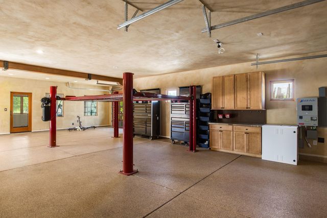 9 W Alary Lane, Corrales, NM 87048