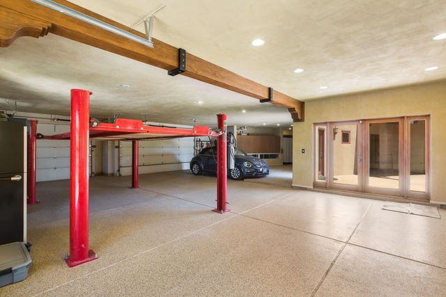 9 W Alary Lane, Corrales, NM 87048