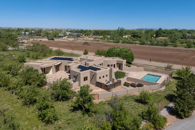 9 W Alary Lane, Corrales, NM 87048