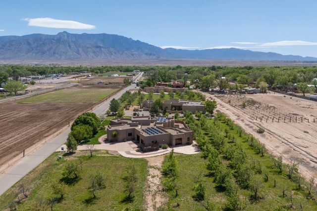 9 W Alary Lane, Corrales, NM 87048