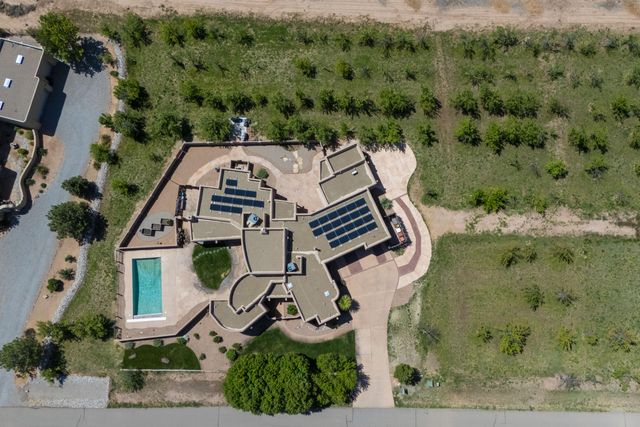 9 W Alary Lane, Corrales, NM 87048