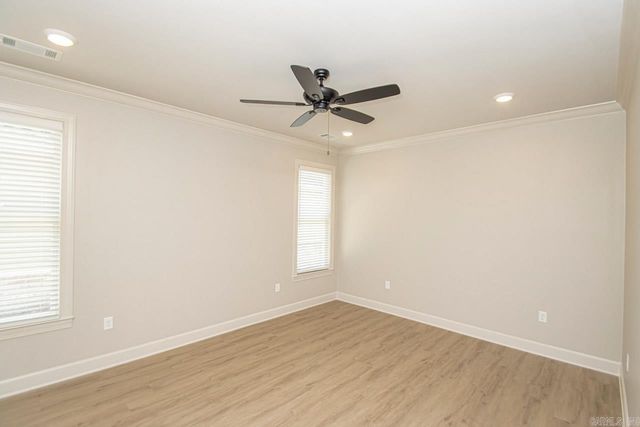 404 Gardens Lane, North Little Rock, AR 72114