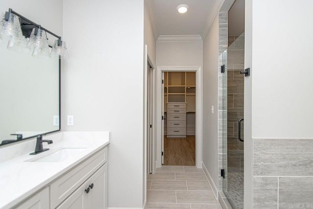 404 Gardens Lane, North Little Rock, AR 72114