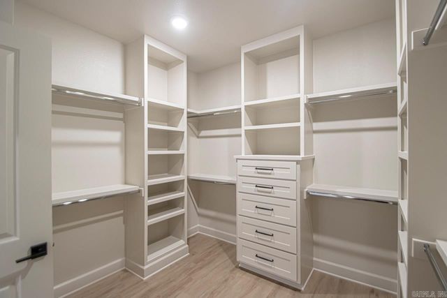 404 Gardens Lane, North Little Rock, AR 72114