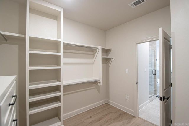 404 Gardens Lane, North Little Rock, AR 72114