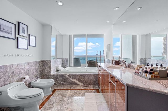 1643 Brickell Avenue 2805, Miami, FL 33129