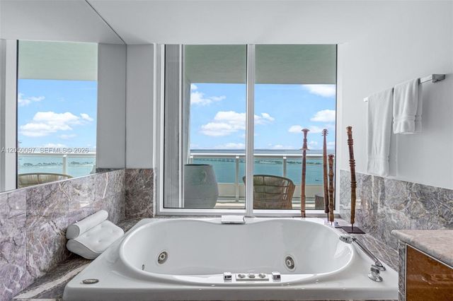 1643 Brickell Avenue 2805, Miami, FL 33129