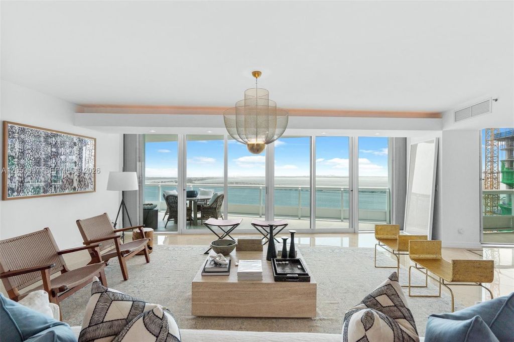 1643 Brickell Avenue 2805, Miami, FL 33129