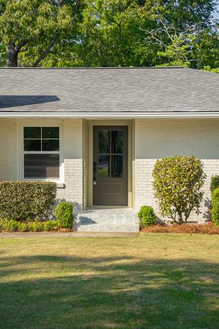302 Barnard Avenue SE, Aiken, SC 29801