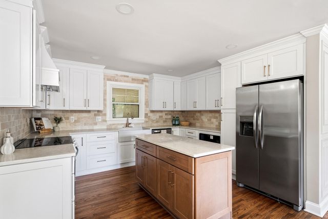 302 Barnard Avenue SE, Aiken, SC 29801