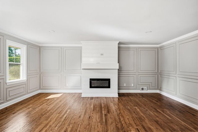 302 Barnard Avenue SE, Aiken, SC 29801