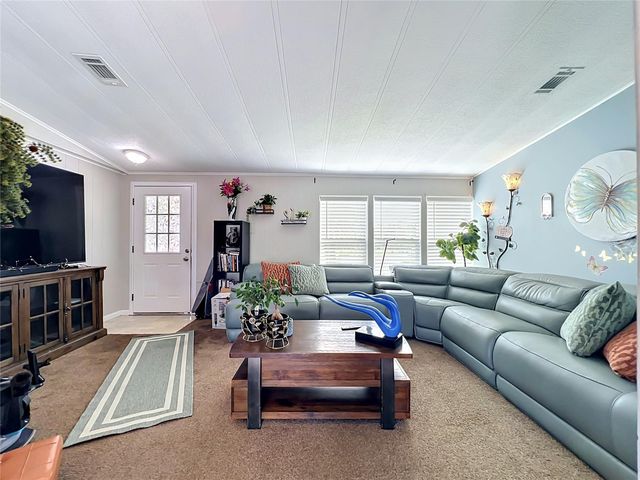 7519 CHARLIN PARKWAY, Orlando, FL 32822