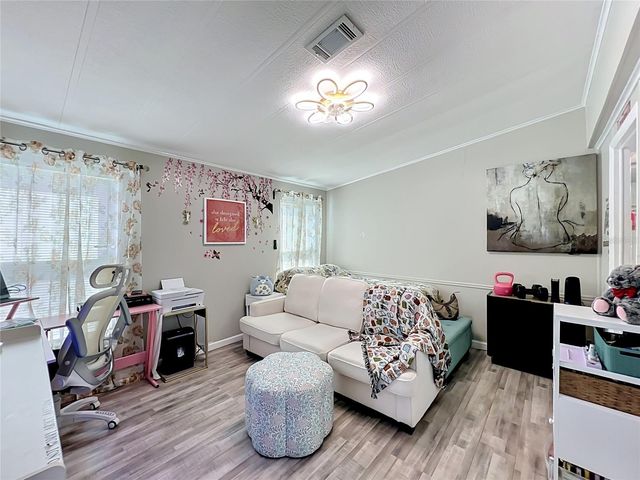 7519 CHARLIN PARKWAY, Orlando, FL 32822