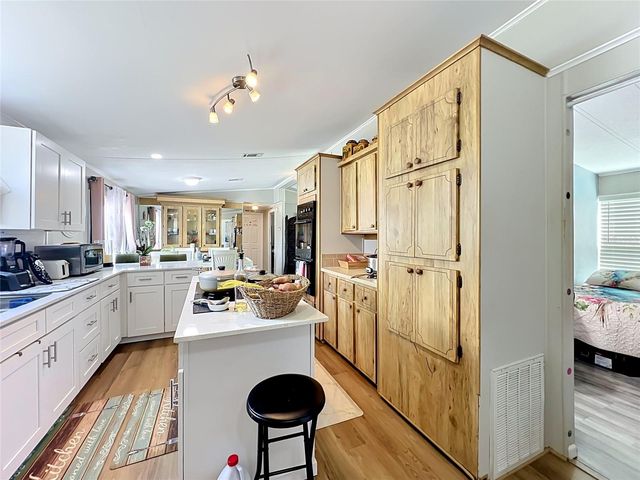 7519 CHARLIN PARKWAY, Orlando, FL 32822
