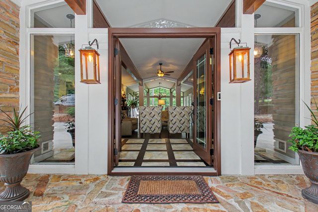 626 Golf View Drive, Peachtree City, GA 30269