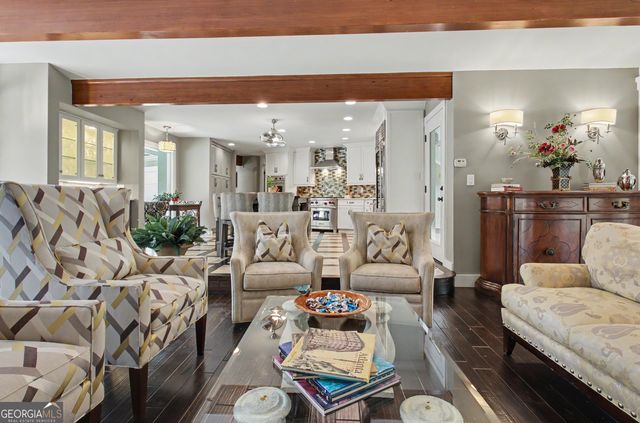 626 Golf View Drive, Peachtree City, GA 30269