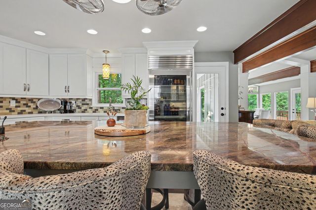626 Golf View Drive, Peachtree City, GA 30269