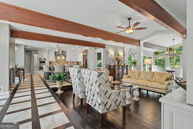 626 Golf View Drive, Peachtree City, GA 30269