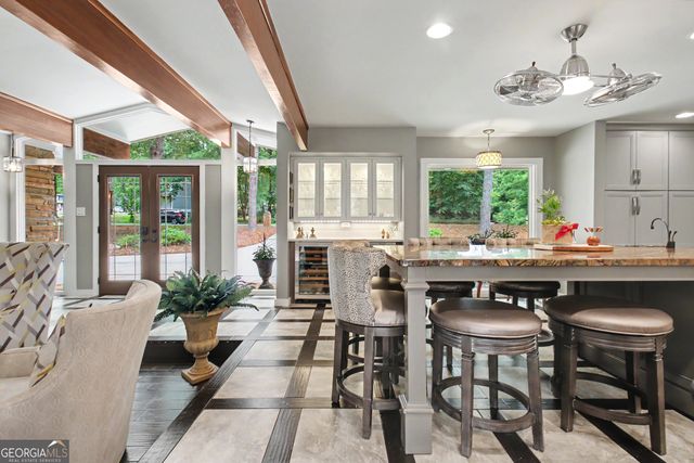 626 Golf View Drive, Peachtree City, GA 30269