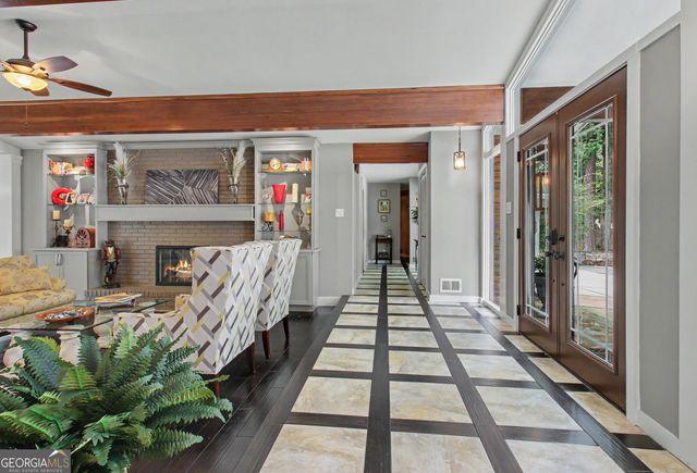 626 Golf View Drive, Peachtree City, GA 30269