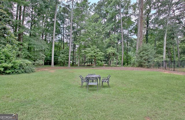 626 Golf View Drive, Peachtree City, GA 30269