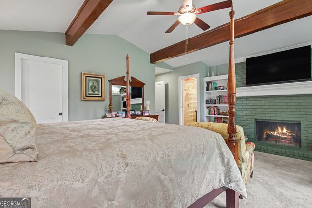 626 Golf View Drive, Peachtree City, GA 30269