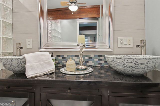 626 Golf View Drive, Peachtree City, GA 30269